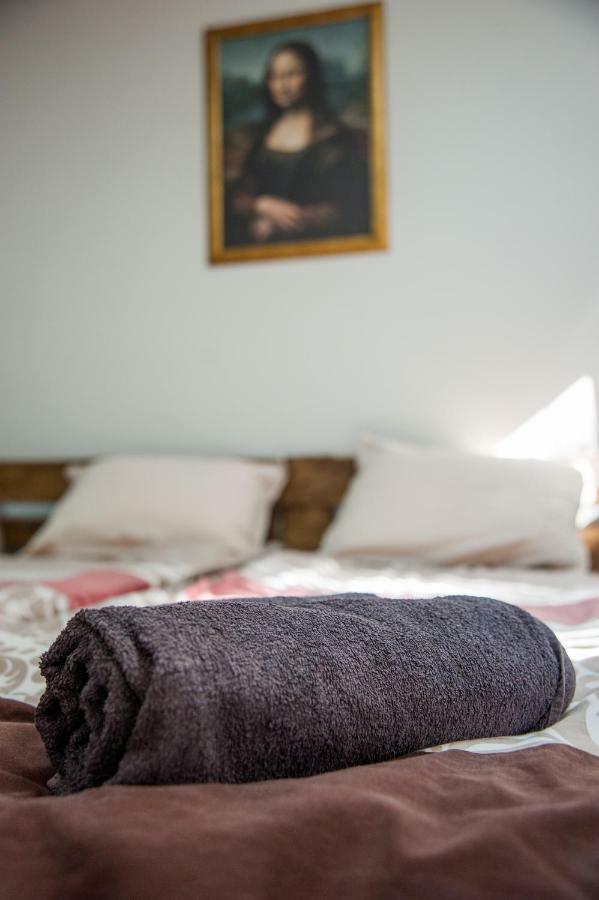 Hot Spot Apartments โซเฟีย ภายนอก รูปภาพ